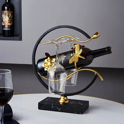 Eleganter Lotus Weinflaschenhalter