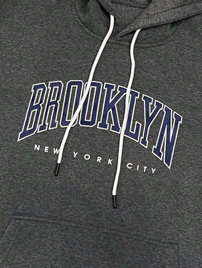 Kapuzensweatshirt mit Buchstaben-Aufdruck und Kordelzug