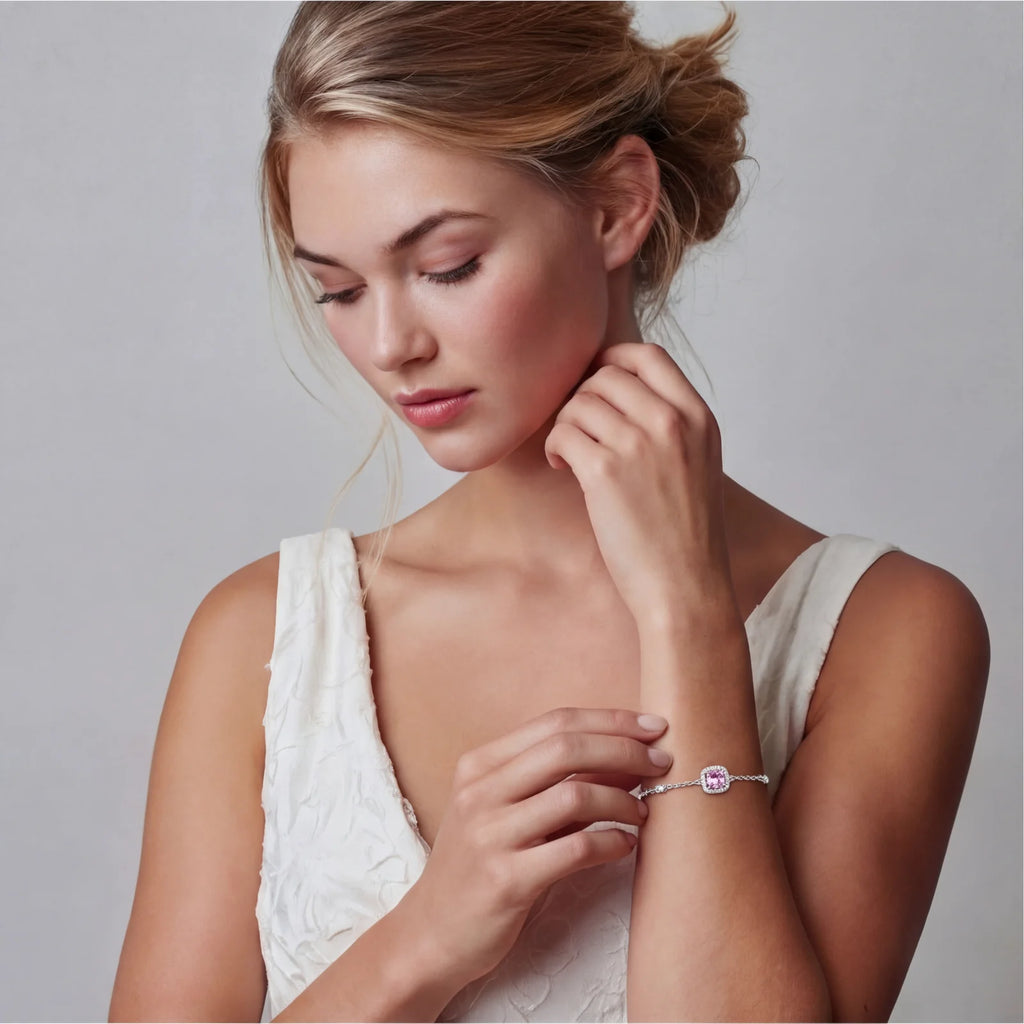 Sterlingsilber‑Armband mit pinkem Moissanit in Kissenschliff‑Halo und verstellbarem Verschluss